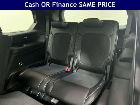 Used 2025 Jeep Grand Cherokee L Altitude AWD/4WD image 17