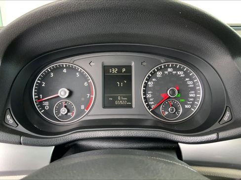 Used 2014 Volkswagen Passat 1.8T Wolfsburg Edition FWD image 25