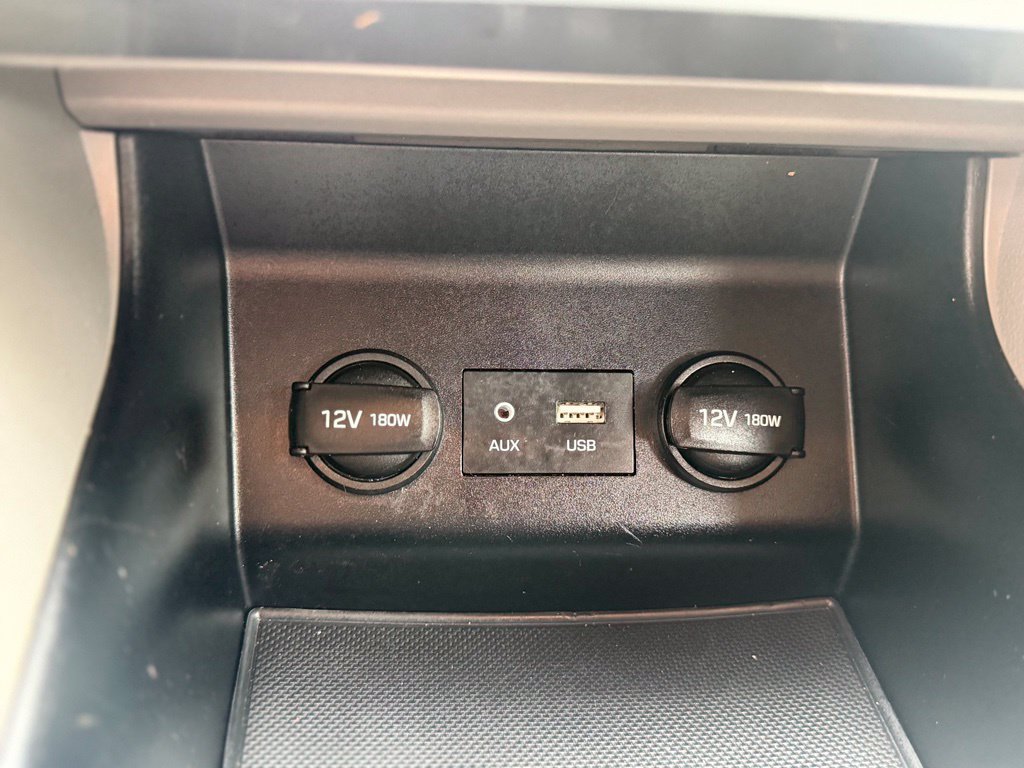 Used 2019 Hyundai Elantra SEL FWD image 23