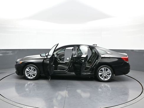 Certified 2019 Honda Accord LX image 41