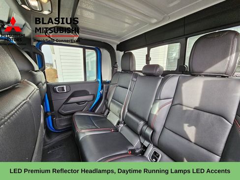 Used 2022 Jeep Gladiator Rubicon w/ LED Lighting Group image 17