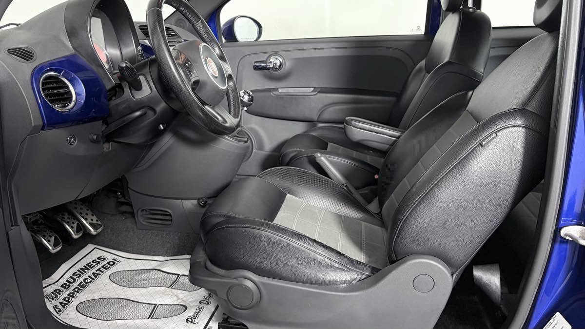 Used 2013 FIAT 500 Sport w/ Comfort/Convenience Group FWD image 16