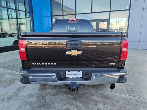 Used 2019 Chevrolet Silverado 3500 LTZ w/ Duramax Plus Package image 6