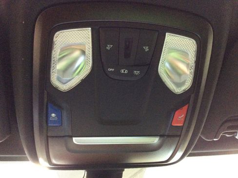 New 2024 RAM 2500 Tradesman w/ Chrome Appearance Group image 19