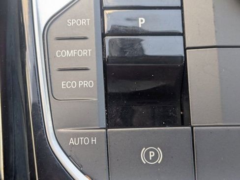 Used 2023 BMW 330i Sedan w/ Driving Assistance Package image 23