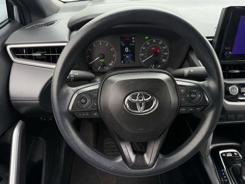 Used 2025 Toyota Corolla Cross S image 13