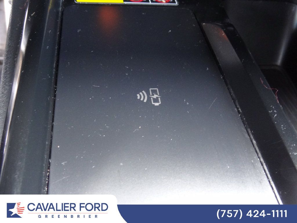 Used 2025 Toyota Camry SE FWD image 30