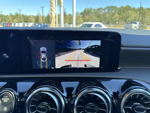 Used 2024 Mercedes-Benz CLA 250 4MATIC image 24