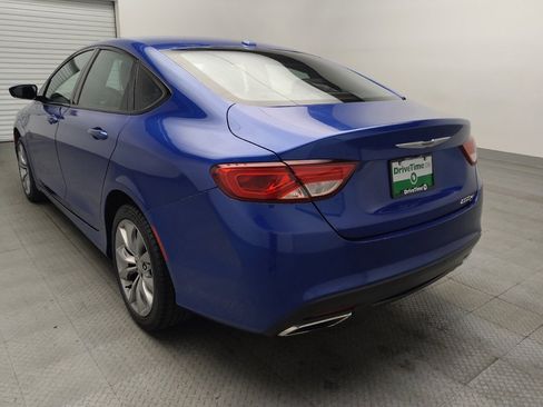Used 2016 Chrysler 200 S FWD image 5