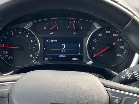 Used 2023 Chevrolet Equinox LT AWD/4WD image 9