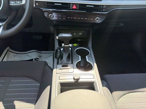 New 2026 Kia K5 LXS FWD image 25