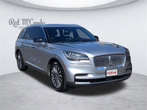Used 2022 Lincoln Aviator Reserve w/ Elements Package Plus RWD image 9