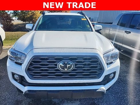 Certified 2023 Toyota Tacoma TRD Off-Road w/ Technology Package image 14