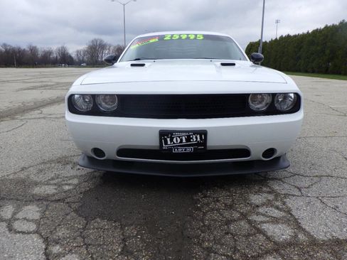 Used 2014 Dodge Challenger SRT8 Core w/ Satin Vapor Edition image 4
