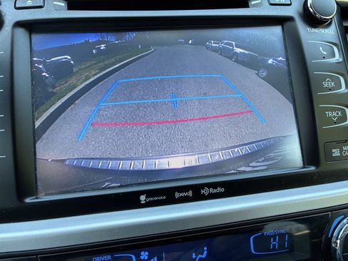 Used 2016 Toyota Highlander XLE w/ Protection Package #3 image 11