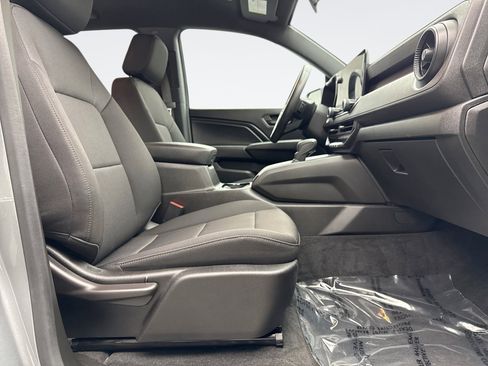 Used 2023 Chevrolet Colorado Trail Boss image 17