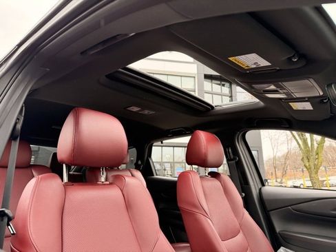 Used 2023 MAZDA CX-9 Carbon Edition image 3