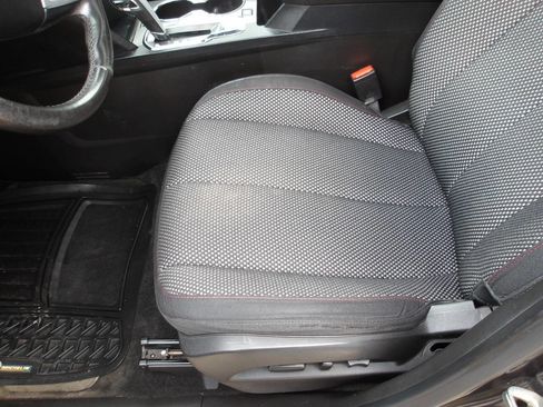 Used 2013 Chevrolet Equinox LT w/ Driver Convenience Package image 18