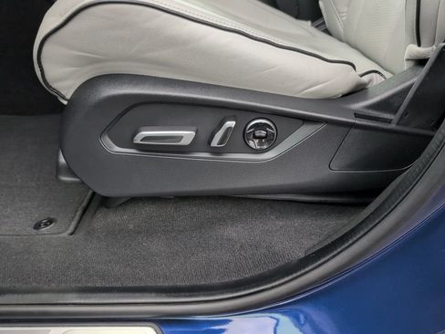 Used 2022 Acura MDX SH-AWD w/ Advance Package image 13