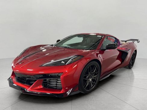 Used 2024 Chevrolet Corvette Z06 w/ Z07 Performance Package image 6