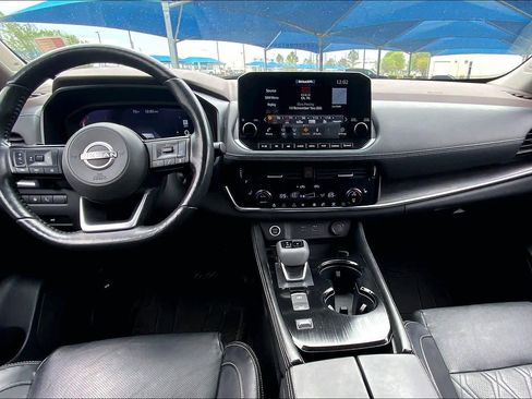 Used 2022 Nissan Rogue Platinum w/ Head-Up Display Package image 16