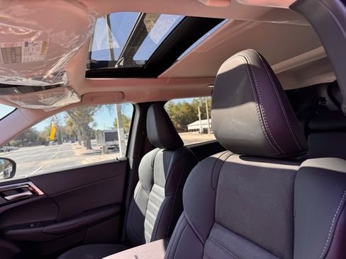 New 2026 Mitsubishi Outlander AWD image 30