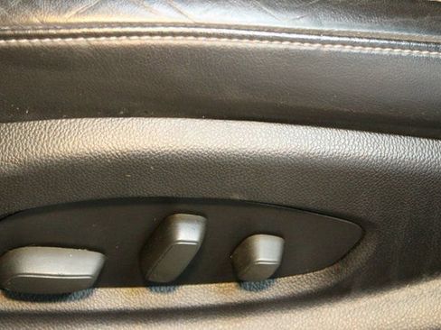 Used 2015 Buick LaCrosse Leather image 18