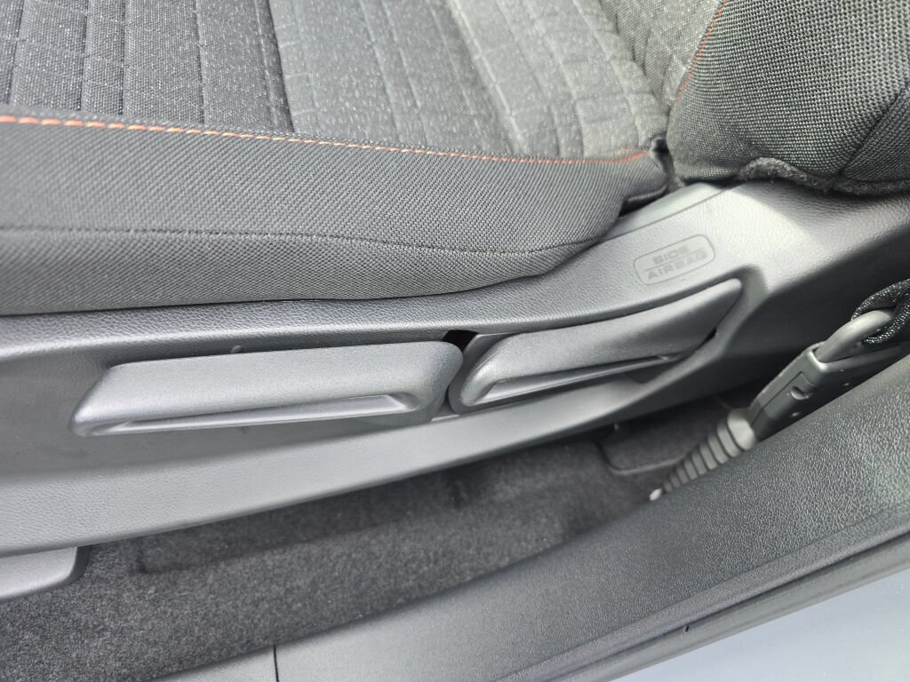Certified 2027 Honda HR-V Sport image 17