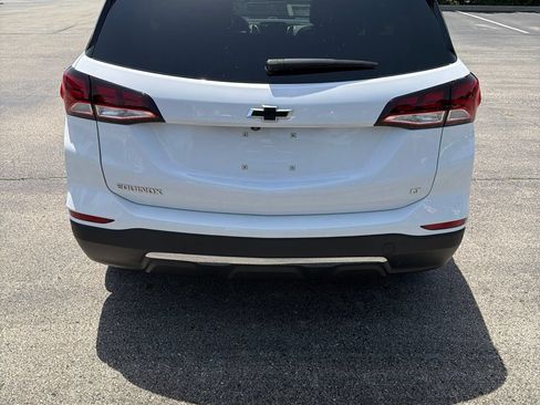 Used 2022 Chevrolet Equinox LT FWD image 4