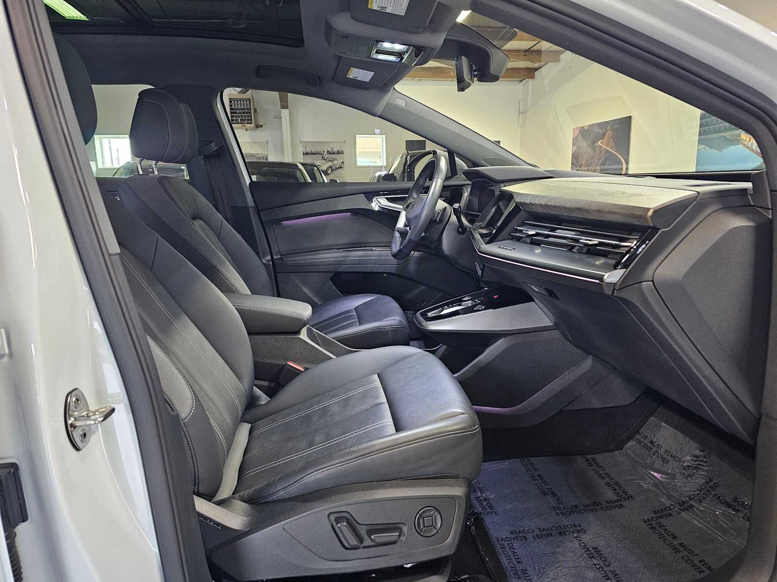 Used 2023 Audi Q4 e-tron Prestige w/ Black Optic Package AWD/4WD image 10