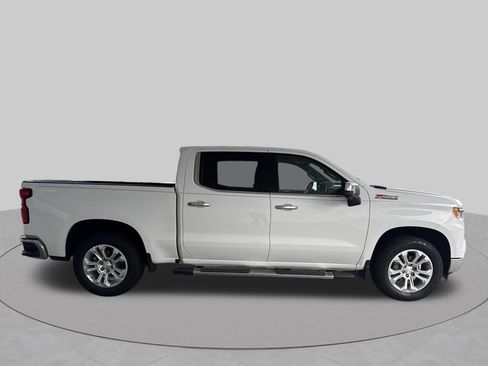 Used 2023 Chevrolet Silverado 1500 LTZ w/ LTZ Premium Package AWD/4WD image 7