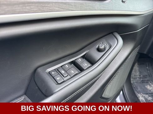 New 2025 Jeep Grand Cherokee Limited w/ Black Appearance Package image 20