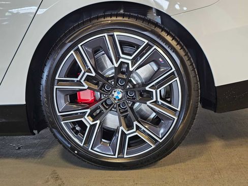 New 2026 BMW i5 M60 w/ Premium Package AWD/4WD image 40