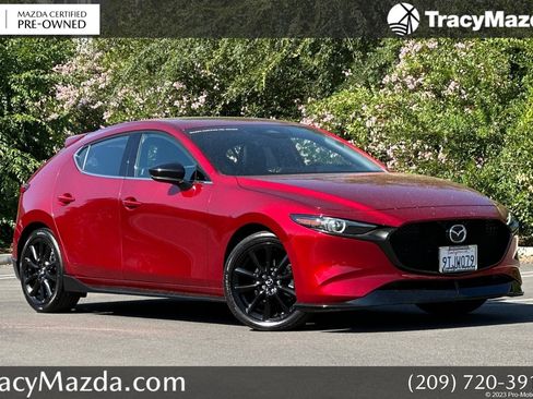 Certified 2025 MAZDA MAZDA3 2.5 S Hatchback w/ Appearance Package FWD image 1