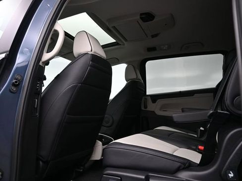 New 2026 Honda Odyssey Elite image 15