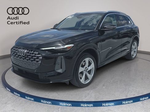 Certified 2025 Audi Q5 Premium w/ Premium Plus AWD/4WD image 1