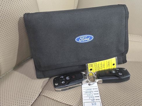 Used 2020 Ford F250 Lariat w/ Lariat Value Package AWD/4WD image 27