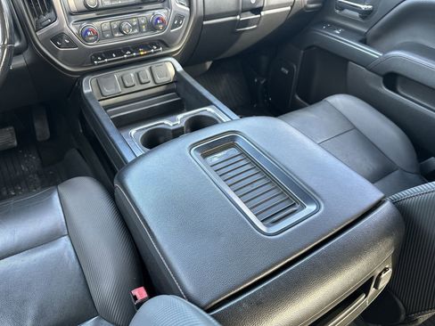 Used 2018 GMC Sierra 1500 SLT w/ All Terrain Package image 20