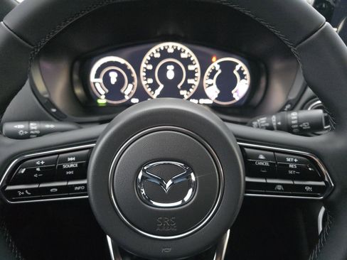 Used 2026 MAZDA CX-90 Plug-In Hybrid w/ Premium Plus AWD/4WD image 13
