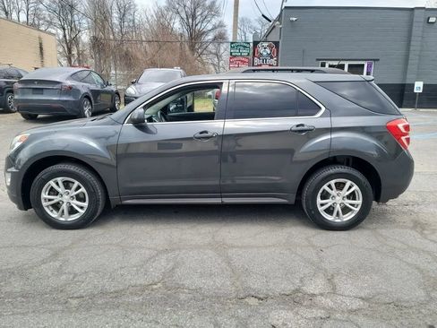 Used 2017 Chevrolet Equinox LT w/ Convenience Package AWD/4WD image 8