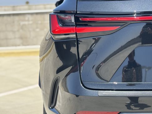 Certified 2026 Lexus NX 350 AWD w/ Accessory Package (Z2) image 10