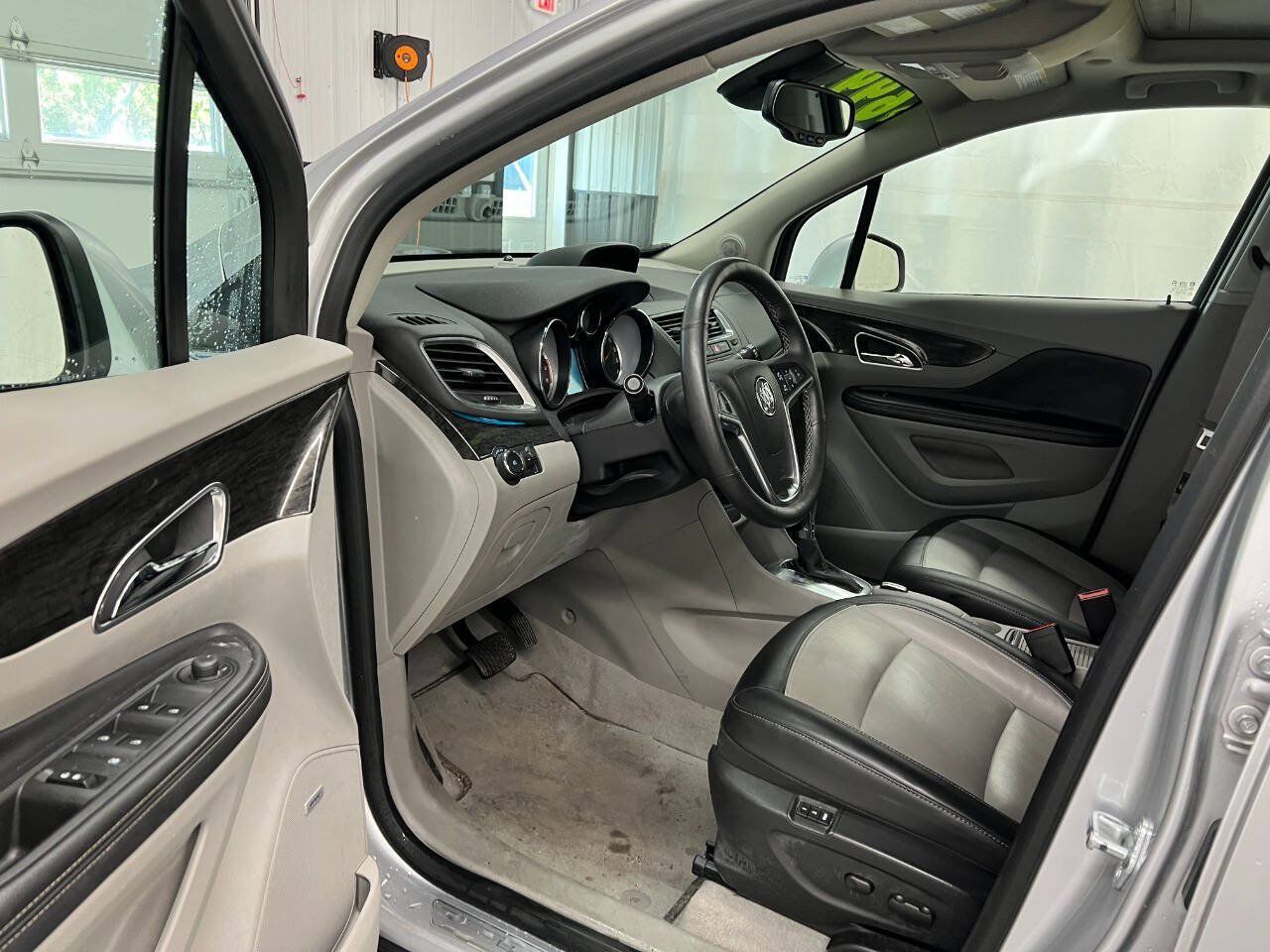 Used 2014 Buick Encore Leather FWD image 7