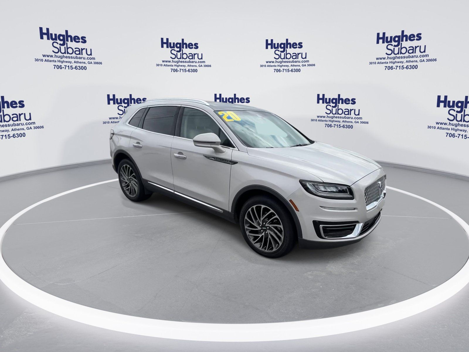 Used 2020 Lincoln Nautilus Reserve AWD/4WD image 3