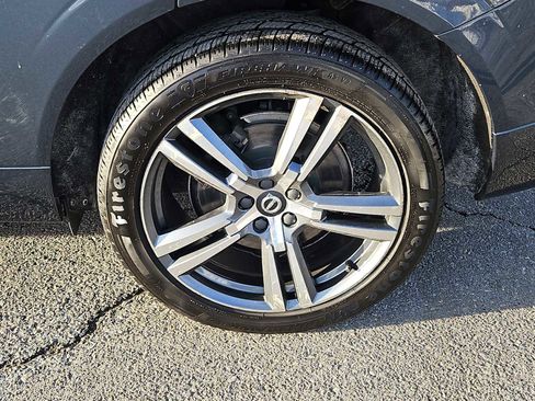 Used 2020 Volvo XC60 T6 Momentum w/ Protection Package Premier image 8