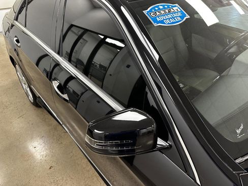 Used 2011 Mercedes-Benz E 350 4MATIC Sedan image 13