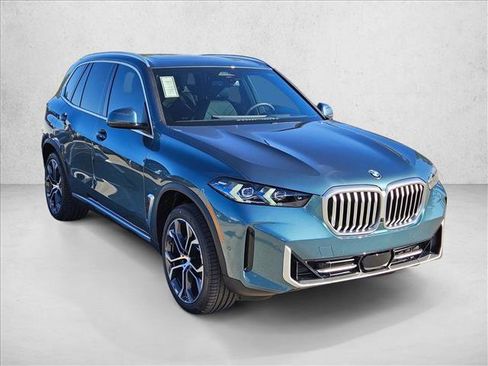 New 2026 BMW X5 sDrive40i w/ Climate Comfort Package image 3