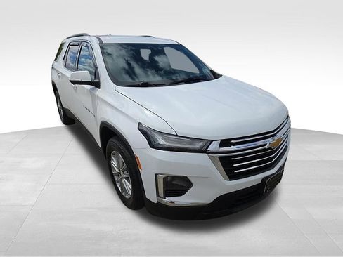 Used 2023 Chevrolet Traverse LT AWD/4WD image 1