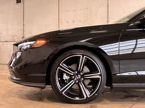 Certified 2026 Honda Accord Sport image 14