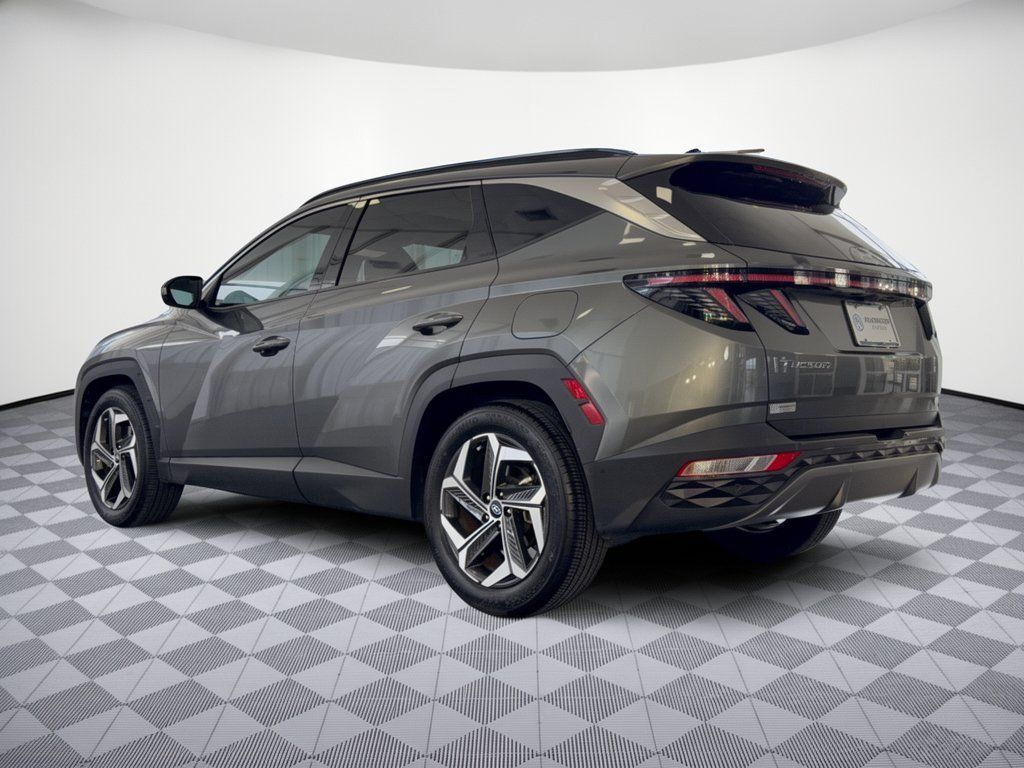 Used 2022 Hyundai Tucson Limited w/ Cargo Package FWD image 3