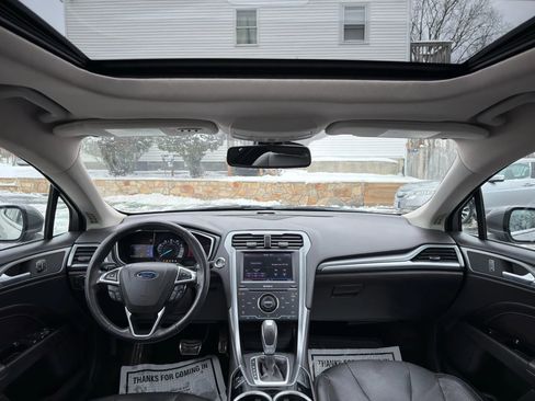 Used 2013 Ford Fusion Titanium w/ Titanium Driver Assist Pkg image 29